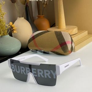 Burberry Sunglasses 674